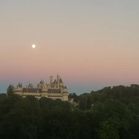 Castle View Pierrefonds